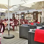 酒店 莱博斯托克餐厅酒店 3*