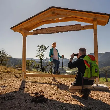 Restaurant Rebstock فندق أوبناو